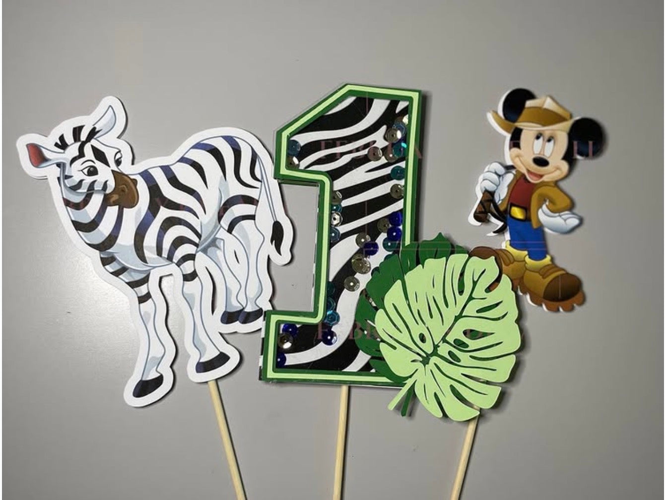 set of 3 Centerpiece Picks